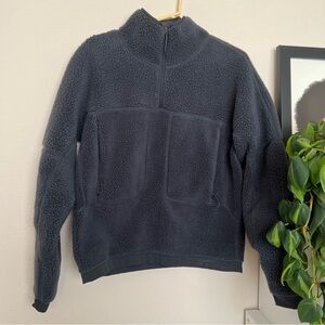 Mountain Hardwear half zip